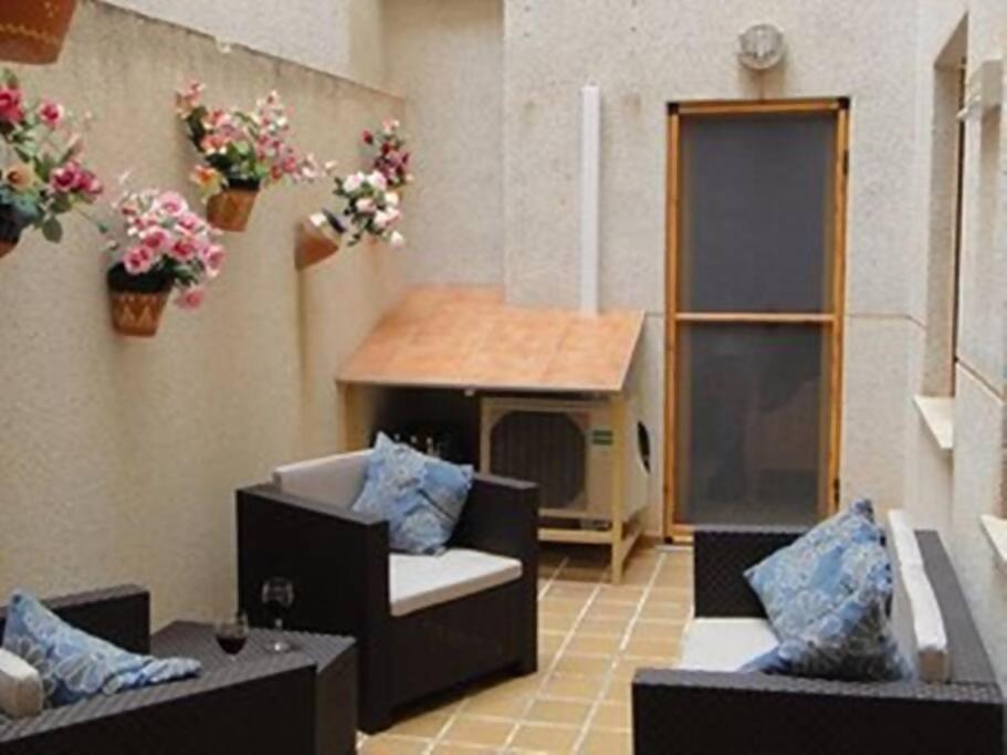 Beachside Apartment In The Centre Of เอลกัมเปโญ ภายนอก รูปภาพ